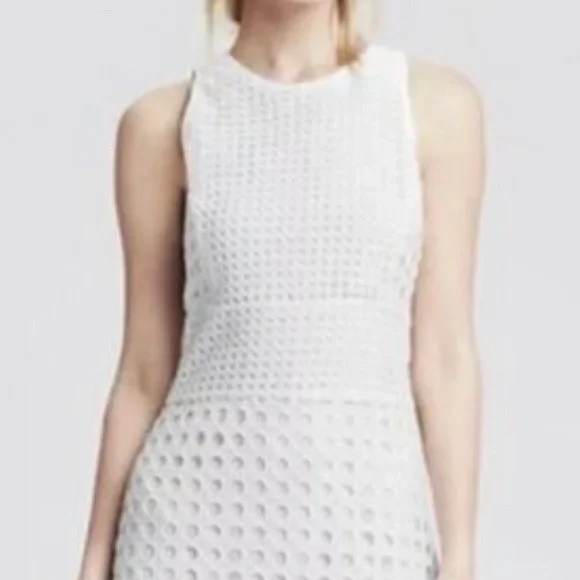 Banana Republic White Eyelet Sheath Size 0P - Picture 2 of 8